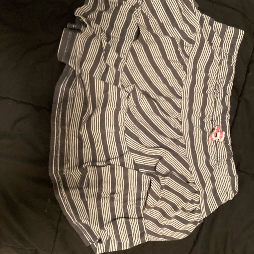 Grey and White striped SKORT with dark grey shorts